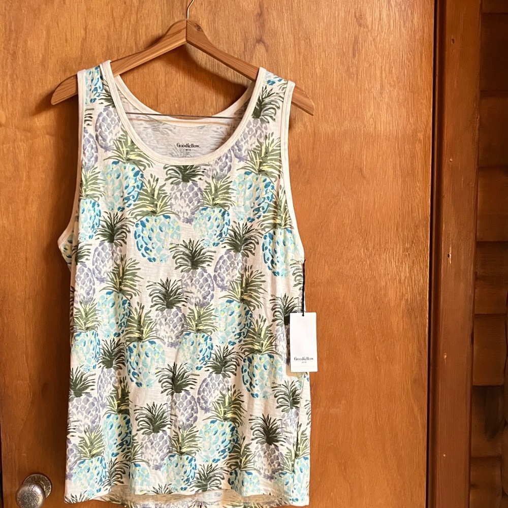 Goodfellow & Co Women's Pineapple Print Tank Top - Blue Green Ivory Bsckground